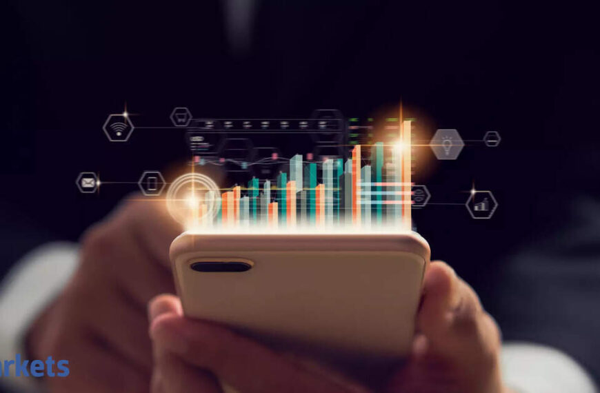 Smallcap stocks are doubling money like it’s 2024 once again. Should you jump in?