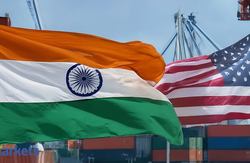 US-India Trade Talks: Optimism Amid Tariff Tensions – Howard Lutnick’s Statement
