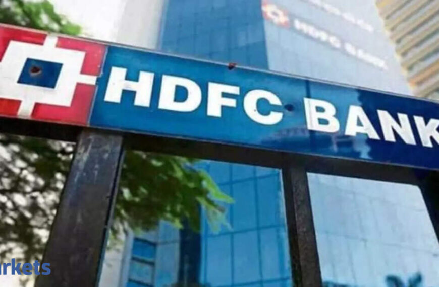 HDFC Bank shares jump 1.5% to hit fresh 52-week high; here’s why