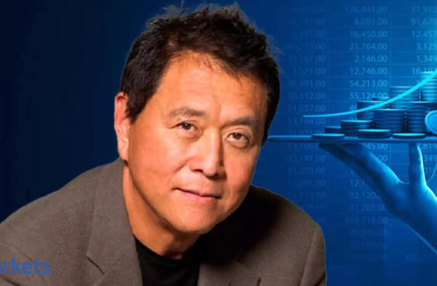 Civil War has begun! Rich Dad Poor Dad author Robert Kiyosaki warns of global chaos, backs Bitcoin as the only safe haven