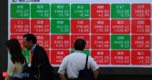 Japan’s Nikkei rises for third session as government…