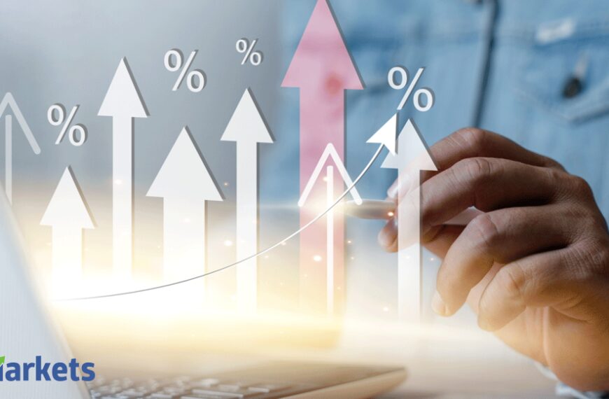 Positive Breakout: These 5 stocks cross above their 200 DMAs – Upside Ahead?