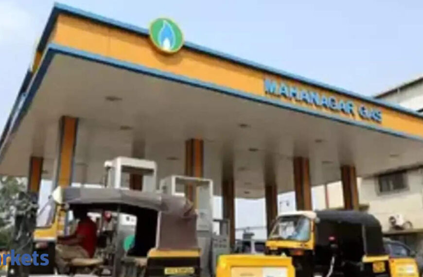 Buy Mahanagar Gas, target price Rs 1,705: ICICI Securities