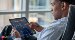 These 4 stocks close crossing below VWAP on…