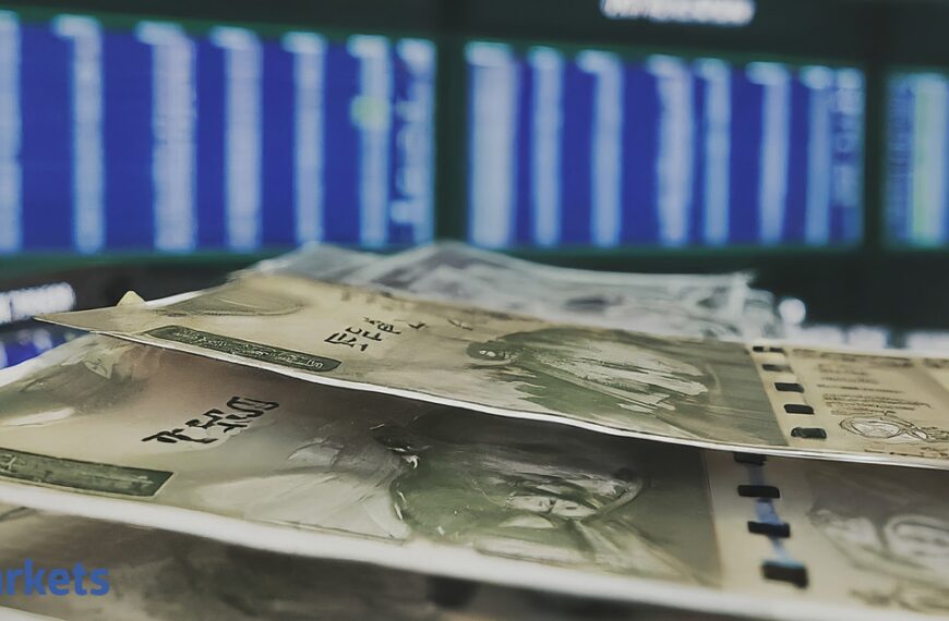 Rupee rises 6 paise to 85.51 against US dollar in early trade