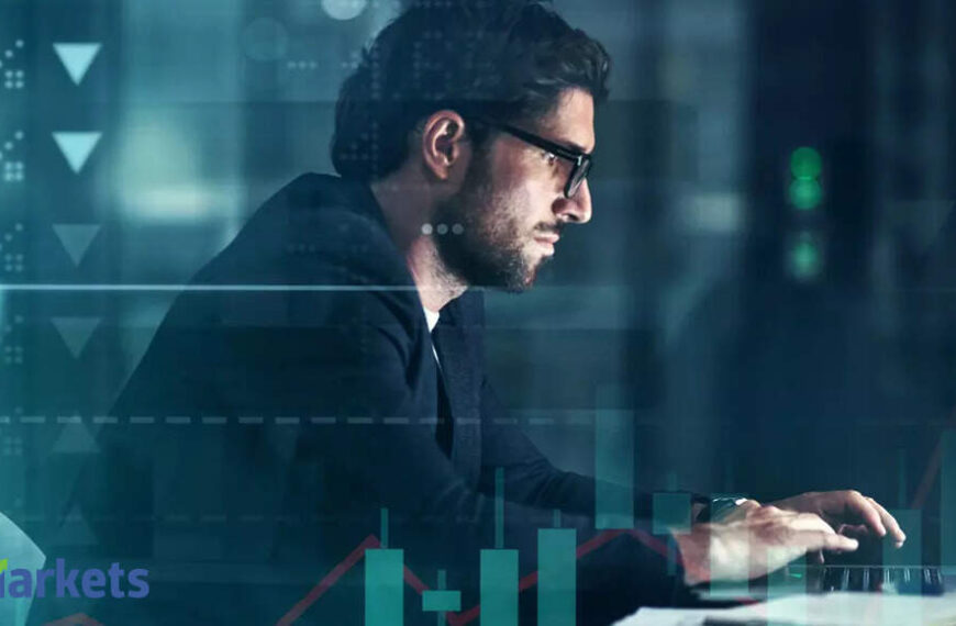These 12 stocks held by over 100 MFs in May, surge 35-70% in CY25 – MF Watch