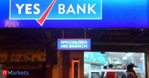 Yes Bank chief Prashant Kumar gets 6-month extension