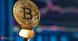 Bitcoin steady at $104K despite Middle East tensions…