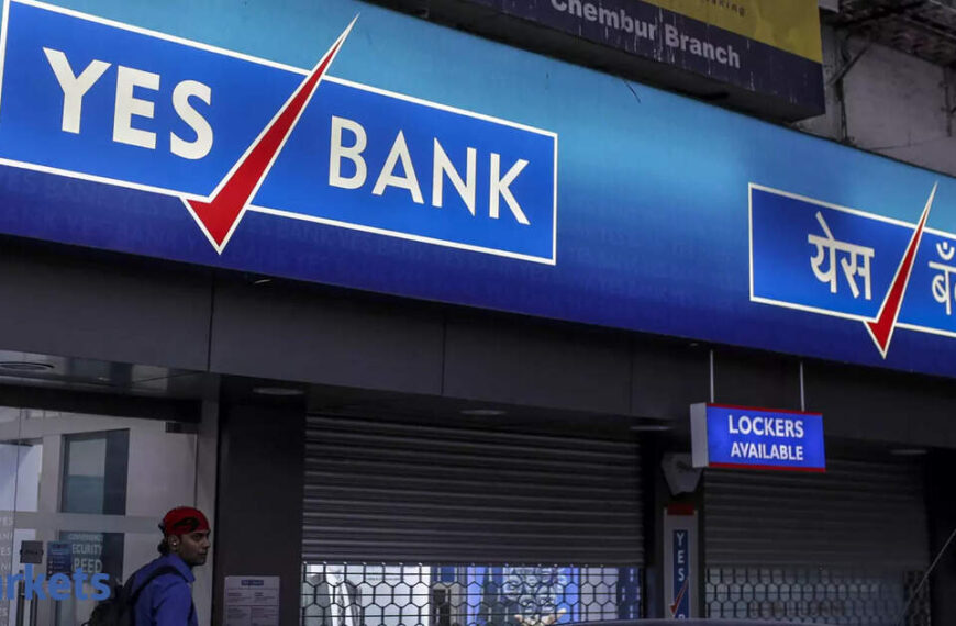 YES Bank shares in focus after Moody’s upgrades rating to Ba2, outlook revised to stable