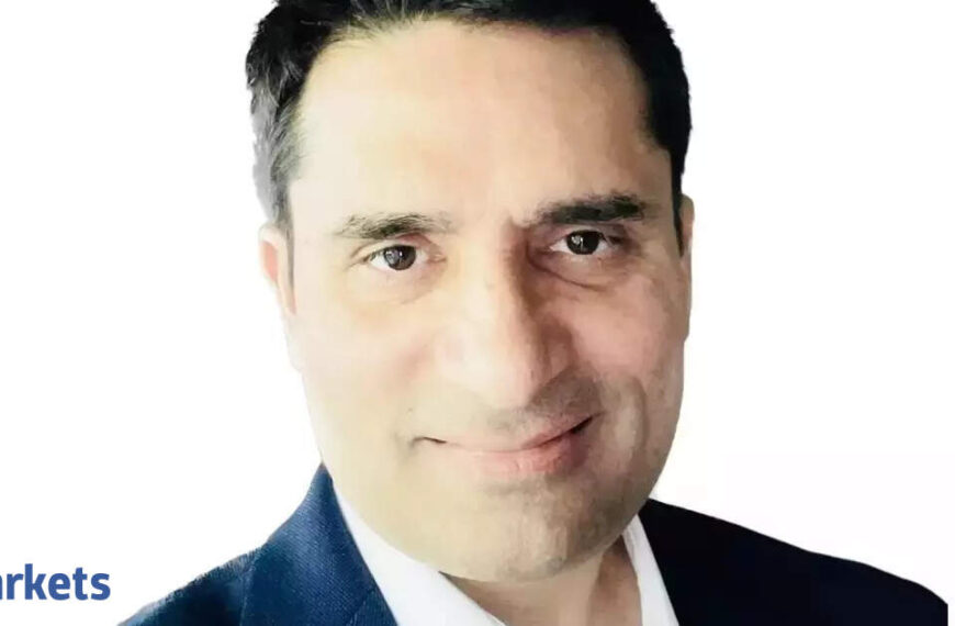 How will escalating Israel-Iran conflict, zooming oil price impact global inflation? Anurag Singh answers