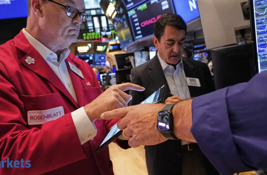 US equities end higher as oil prices pull back on truce hopes