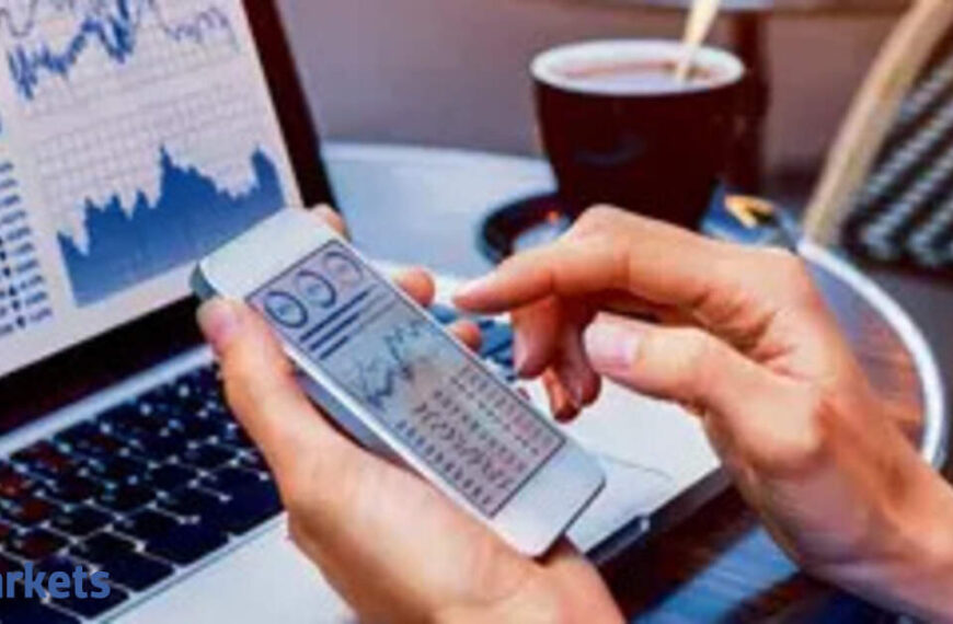 IT sector revenue share: Top 5 Indian IT exporters lose revenue share as mid-tier companies rise