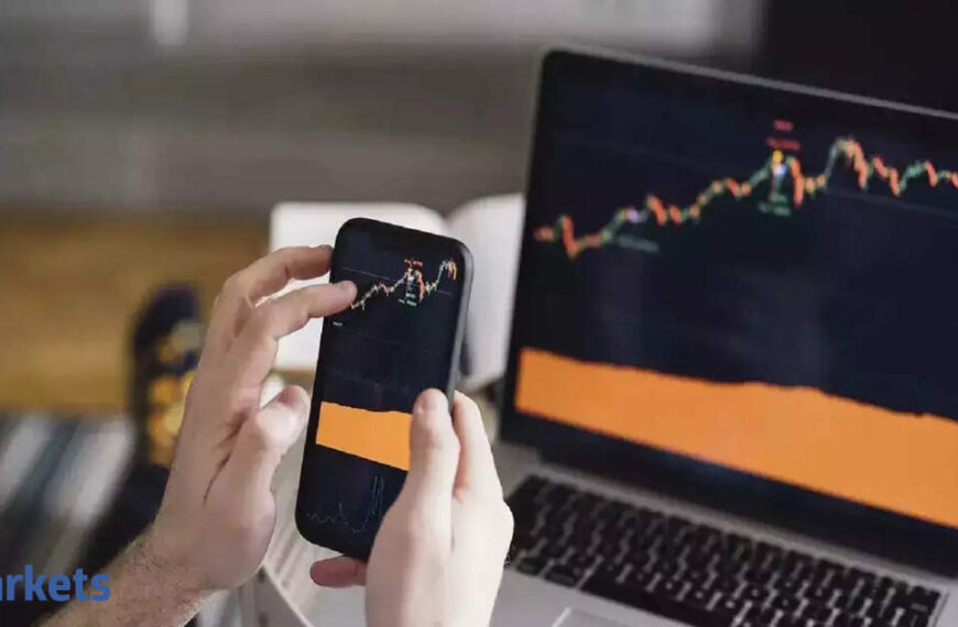 Sensex jumps 200 pts, Nifty above 24,900 led by gains in financial, auto stocks