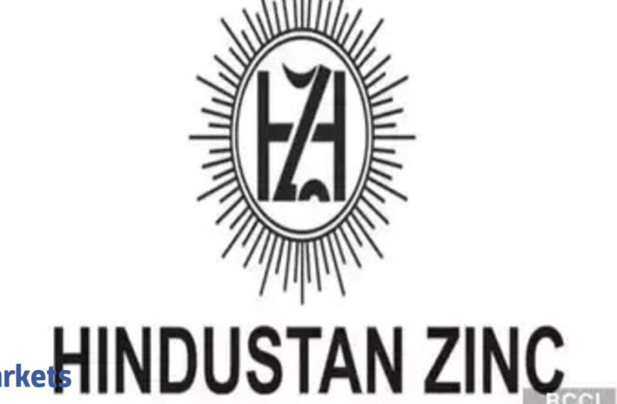 Hindustan Zinc shares slide 15% in 6 days. Should you buy the dip?