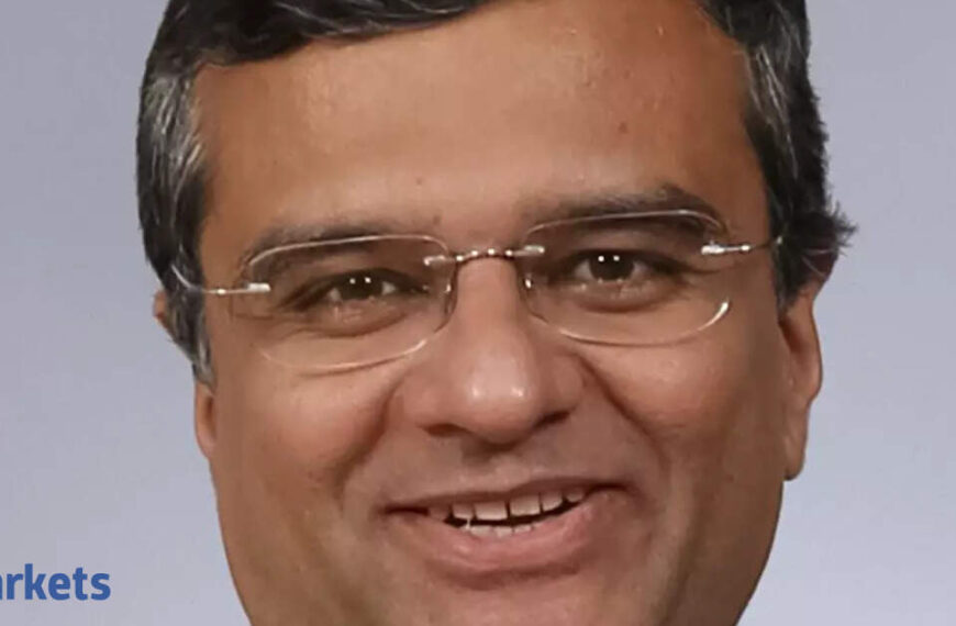 Markets in a sideways zone and looking at West Asia development, tariff deadline: Dipan Mehta