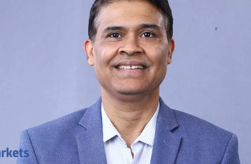 investment strategies: IndusInd Bank may offer tactical gains, but long-term uncertainty persists: Hemang Jani