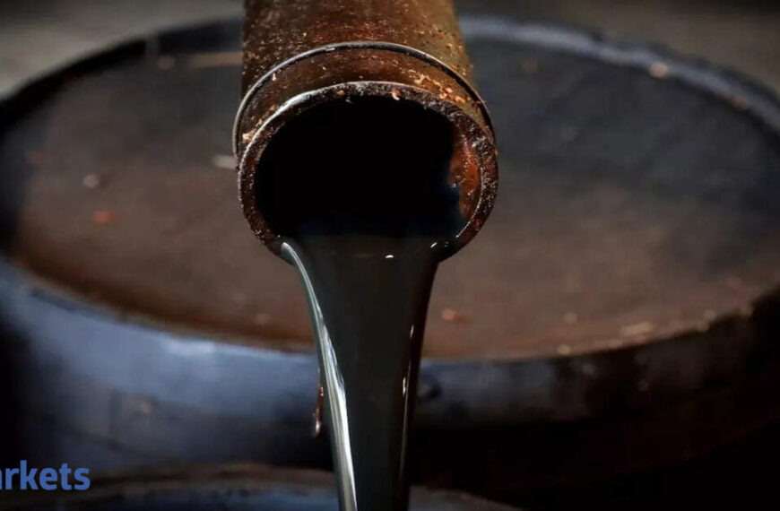 4 reasons why crude oil is not likely to sustain $80/bbl. How is India impacted?
