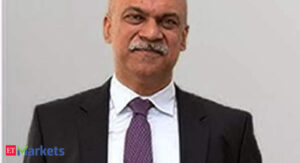 Stocks to Buy | Dhiraj Agarwal on why…