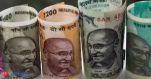 Rupee hits two-week high as Fed credibility worries…