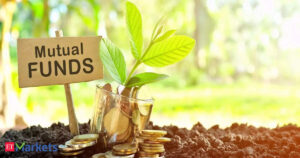 LIC Mutual Fund trims long-term bond holdings as…