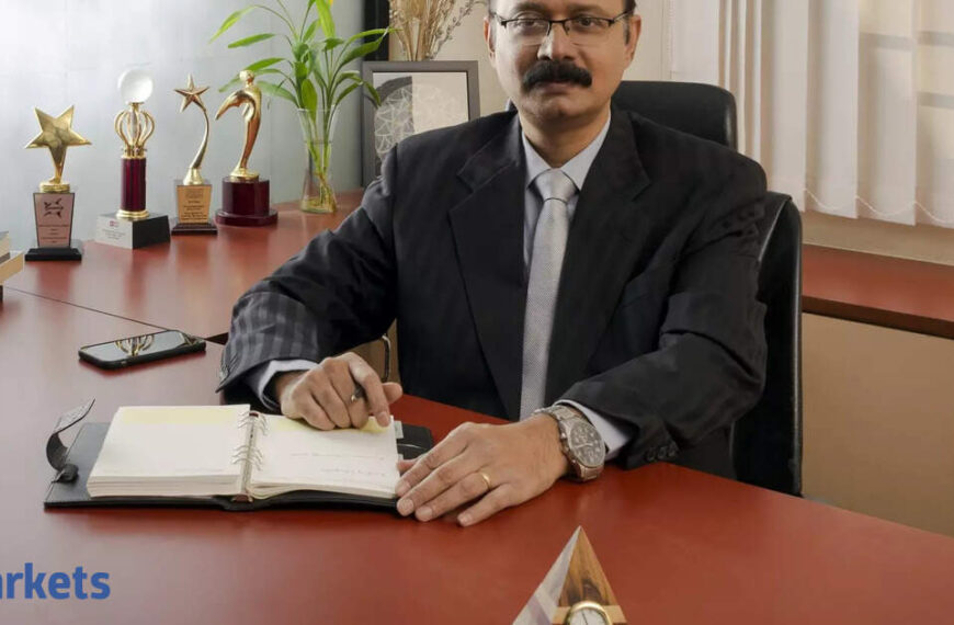 ETMarkets Smart Talk: Have Rs 10 lakh to invest in 2H2025? Anil Rego recommends 65:25:10 asset allocation mix