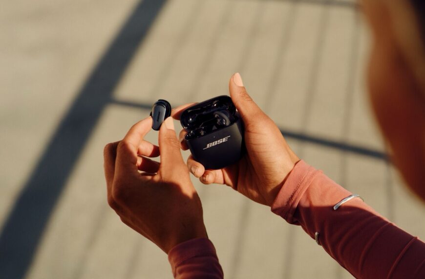 Bose's second-gen QuietComfort Ultra Earbuds have AI-enhanced adaptive ANC