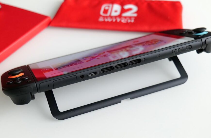 Switch 2, Playdate games and a Framework laptop