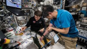 Astronauts Track Massive Dust Clouds over Canada and…