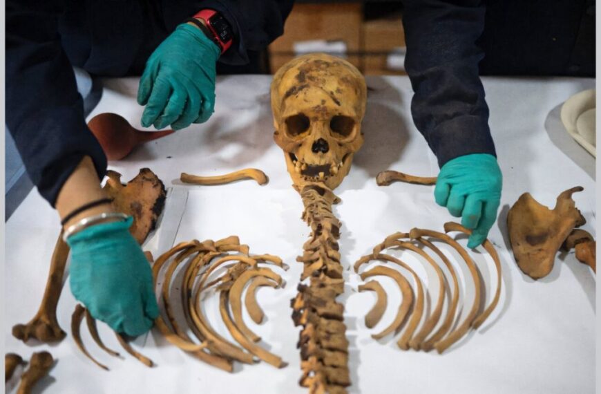 1,000-Year-Old Mummy Found by Gas Workers in Peru Linked to Chancay Culture