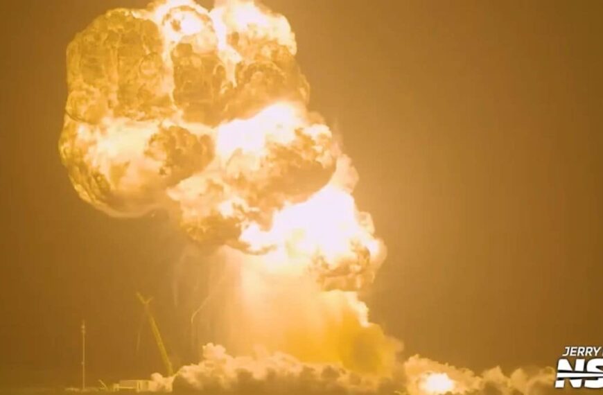 SpaceX Starship Rocket Explodes During Ground Test at Texas Launch Pad