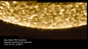 Solar Orbiter captures images of the sun's pole…