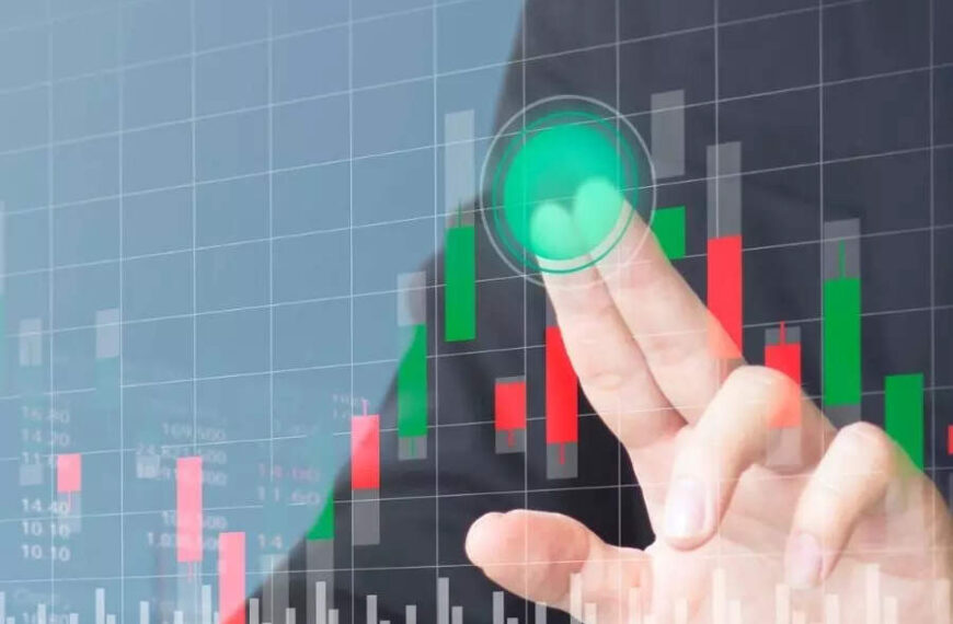 These 4 financial services stocks hit 52-week highs, rally up to 25% in a month