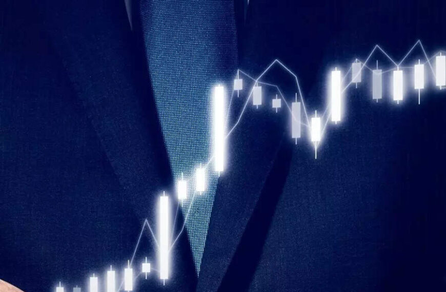 Top 7 stocks see increased insurance shareholding
