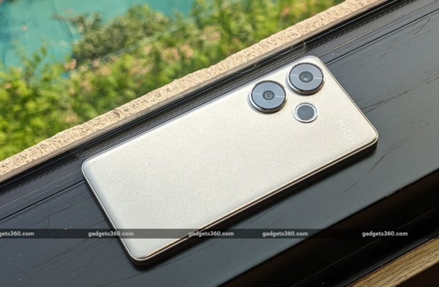 Poco F7 With Snapdragon 8s Gen 4 SoC Surfaces on Geekbench After Company Hints at Imminent Launch